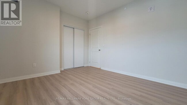 Building Photo - 13042 Yonge St