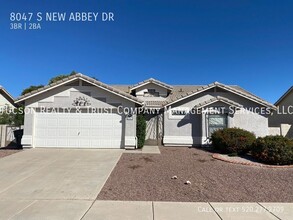 Building Photo - 8047 S New Abbey Dr
