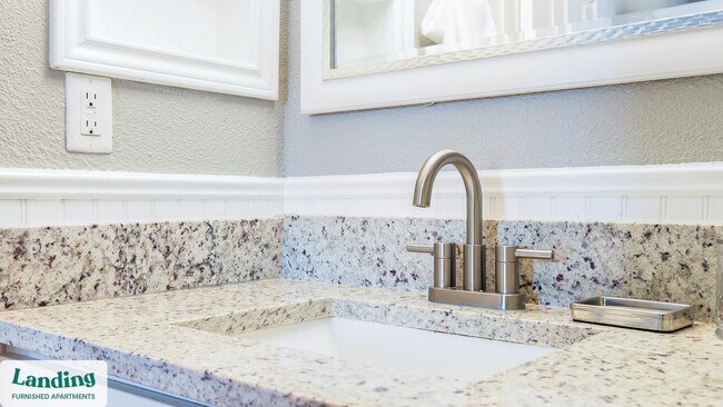 Foto del edificio - 6000 Randolph Blvd