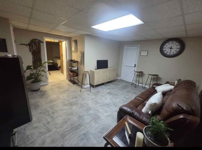 Building Photo - 780 Captain Kell Dr