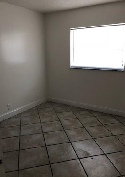 Interior Photo - Inverness Village Condominiums