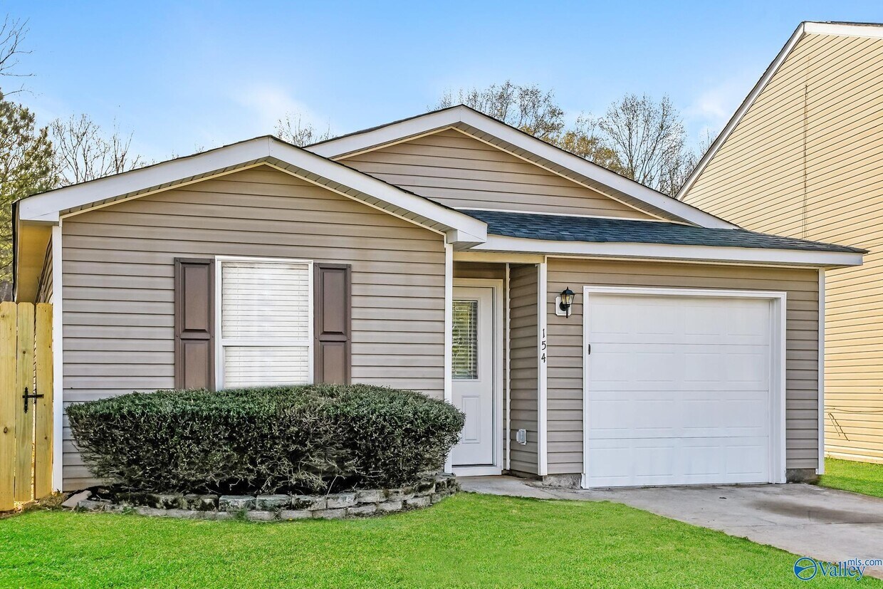 Foto principal - 154 Jesse Layne Dr