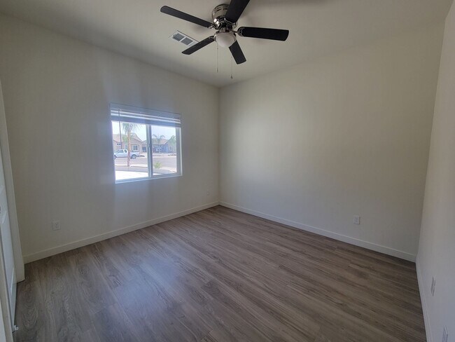 Foto del edificio - 8501 Grandy St