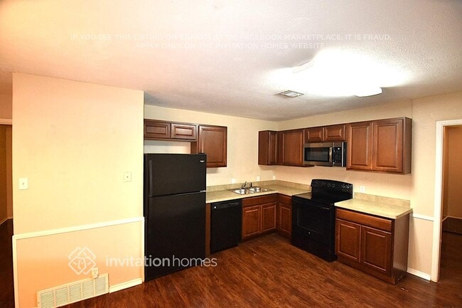 Building Photo - 202 Jefflyn Ct