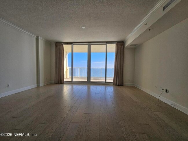 Foto del edificio - 1031 1st St S