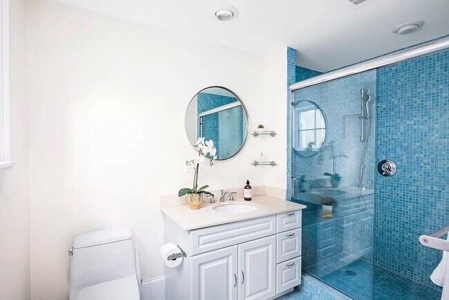 Building Photo - Rare Opportunity – Furnished, Spacious 2 B...