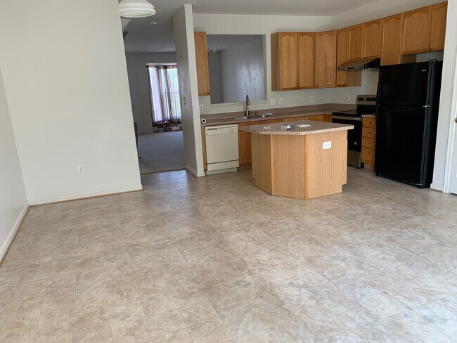 Building Photo - 2589 Carrington Way