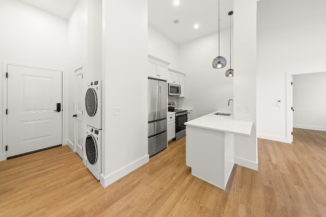 Photo - 101 Richmond St Apartment