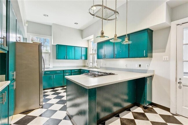 Foto del edificio - 523 Turquoise St