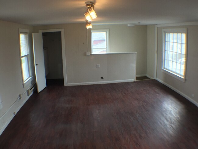 Building Photo - 43215 North Ridge Road