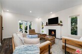 Primary Photo - 818 N Mansfield Ave