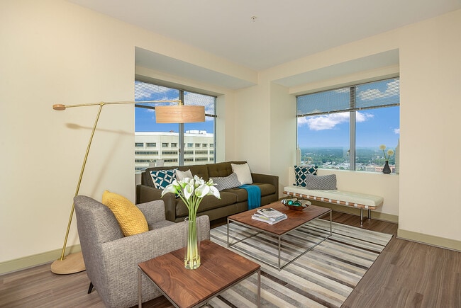 Living Room - Hartford 21