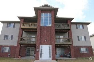 Building Photo - 2270 Holiday Rd