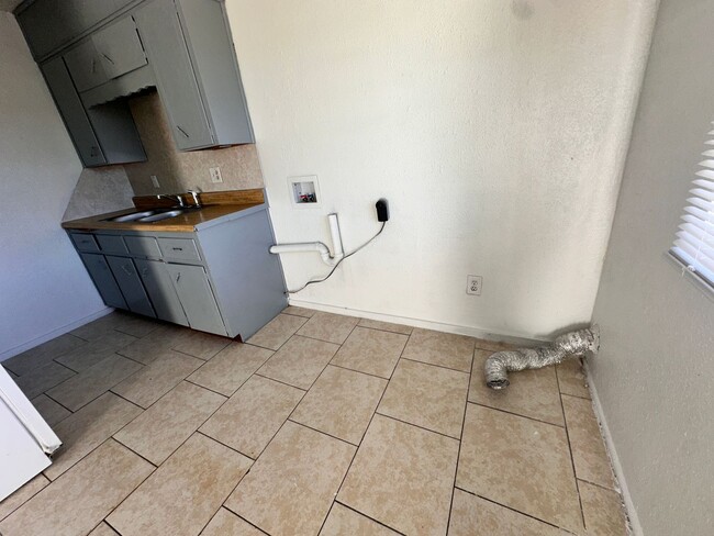 Foto del edificio - 1016 N 12th St