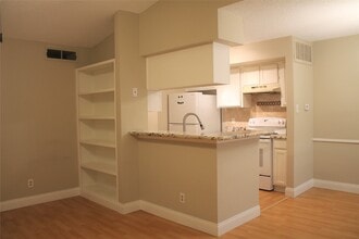 Building Photo - 2120 El Paseo St