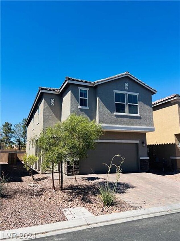 7266 W Bellavia Ave, Las Vegas, NV 89113 House Rental in Las Vegas