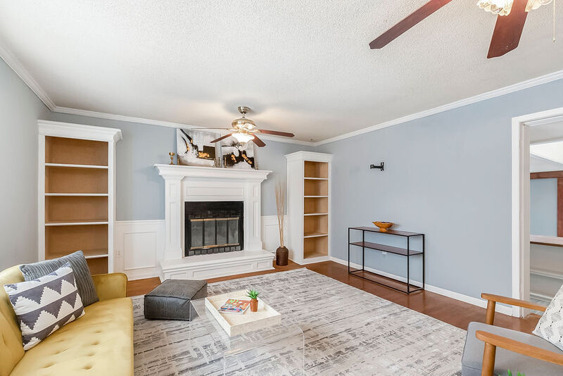 211 N Keeler St, Olathe, KS 66061 House Rental in Olathe, KS