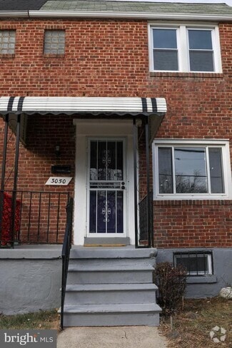 Building Photo - 3050 Grantley Ave
