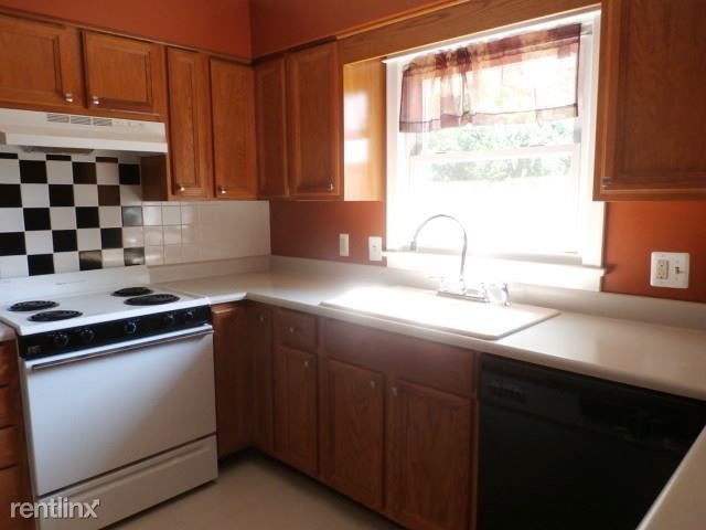 Foto del edificio - 3 br, 1 bath House - 2340 Torrent St