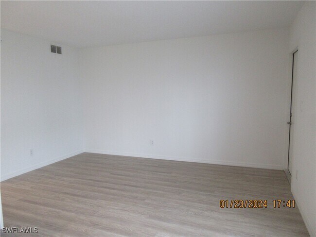 Foto del edificio - 3330 N Key Dr
