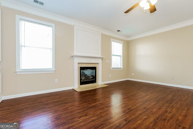 Foto del edificio - 151 Oak Haven Dr