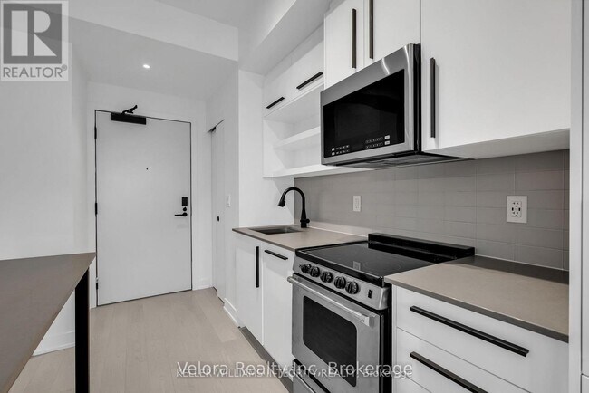 Photo du bâtiment - 560 Rideau St