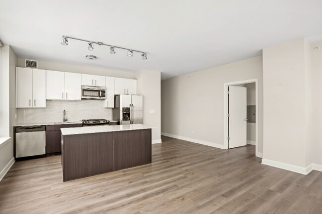 Foto del edificio - 751 W Adams St