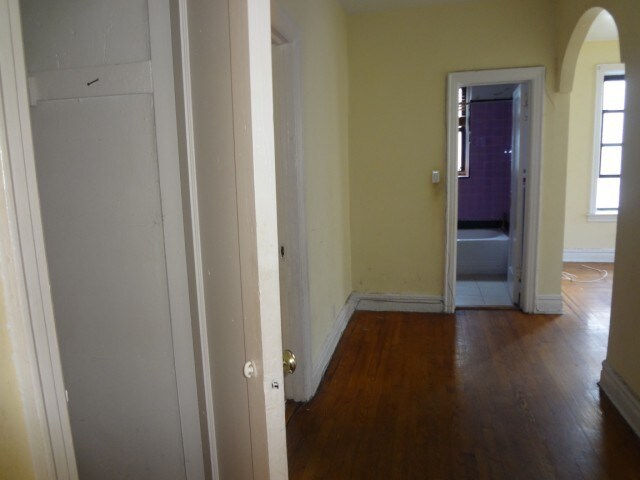 Building Photo - 45-35 44th St