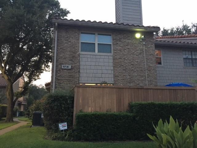 Building Photo - 851 Dublin Dr