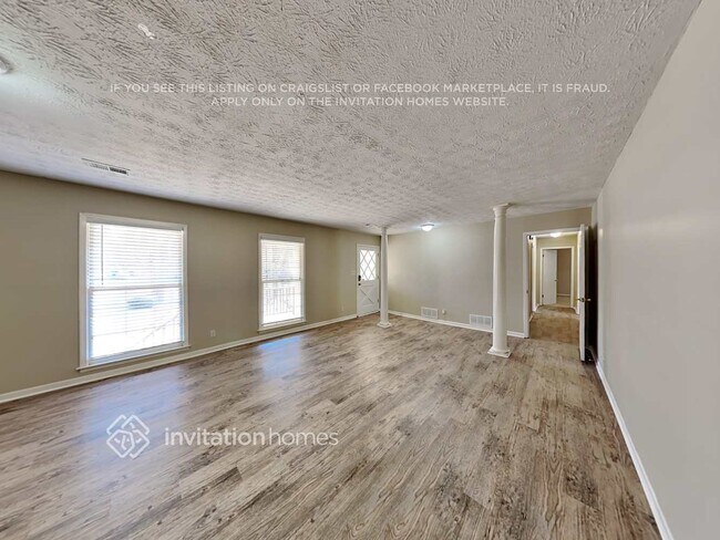 Foto del edificio - 5491 Four Winds Dr SW