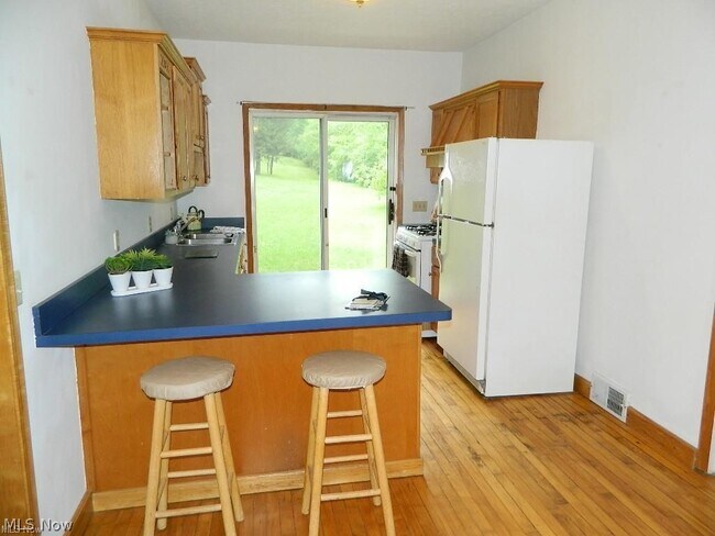 Foto del edificio - 11754 Lakeland Ave