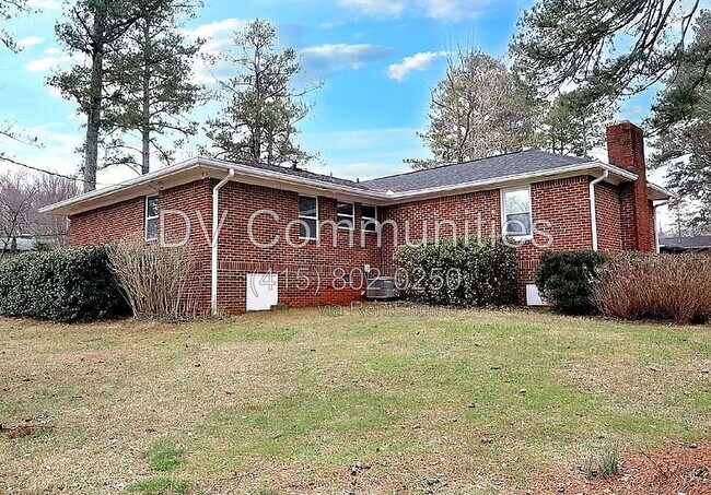 Building Photo - 5067 Glore Rd SW