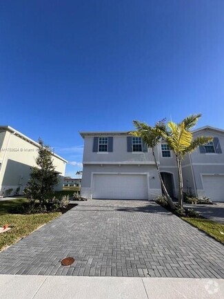 Building Photo - 6911 Harbours Edge Ave