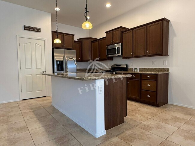 Foto del edificio - 12873 N 175th Dr