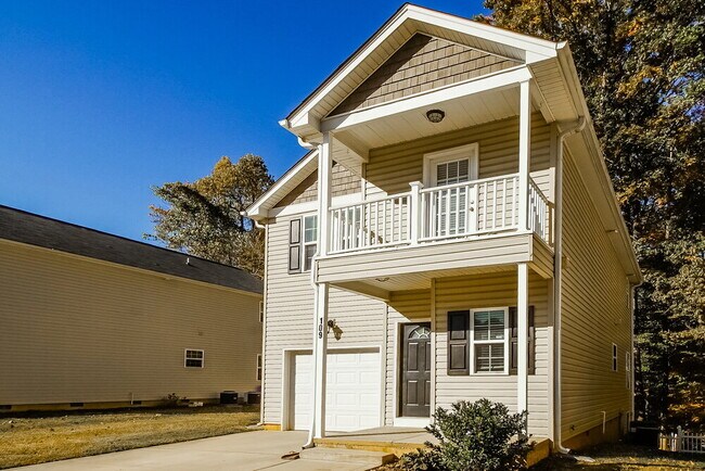 Foto del edificio - 109 Lookout Point Pl