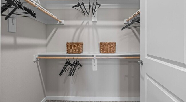 Foto del edificio - 3845 Frontier Pkwy