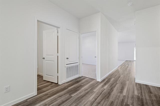 Foto del edificio - 405 Frio River Rd