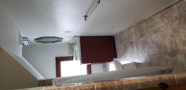 Building Photo - 230 S Main St