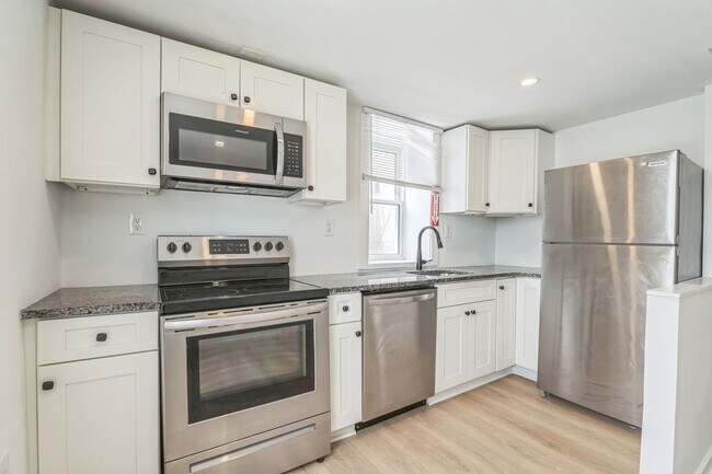Foto del edificio - 5536 Chester Ave