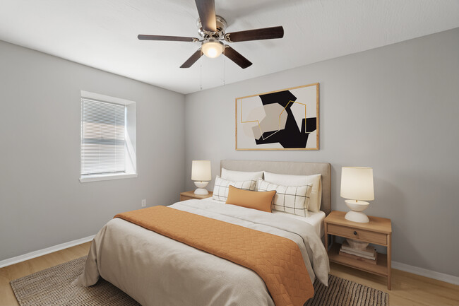 Building Photo - Cedarwood Apartments