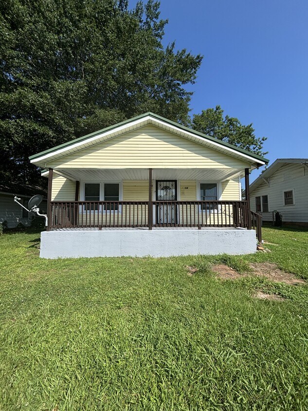 Foto principal - 1204 13th Ave N