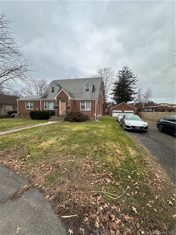 47 Birdsey Ave Unit 2, Middletown, CT 06457 Room for Rent in