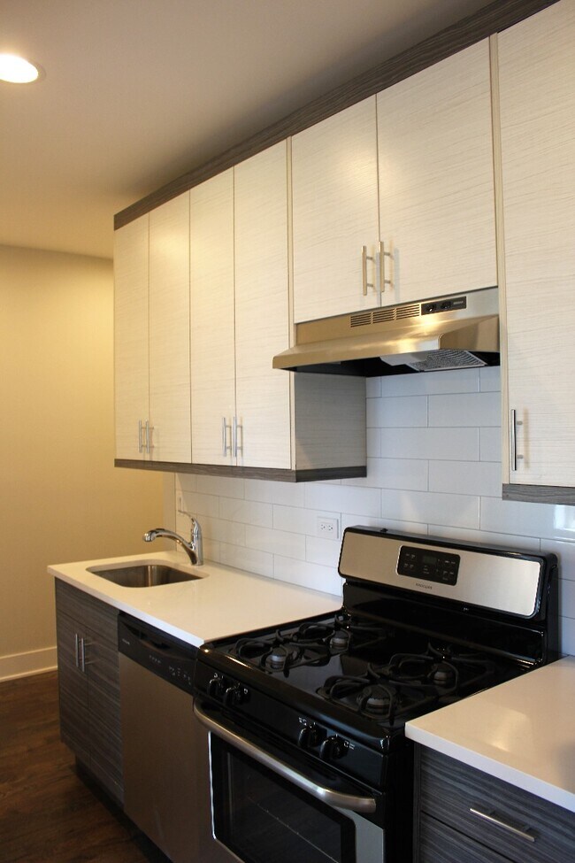 Foto del edificio - 3919 N Janssen Ave