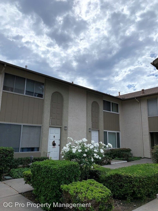 Primary Photo - 2 br, 1.5 bath House - 9646 Bickley Dr.