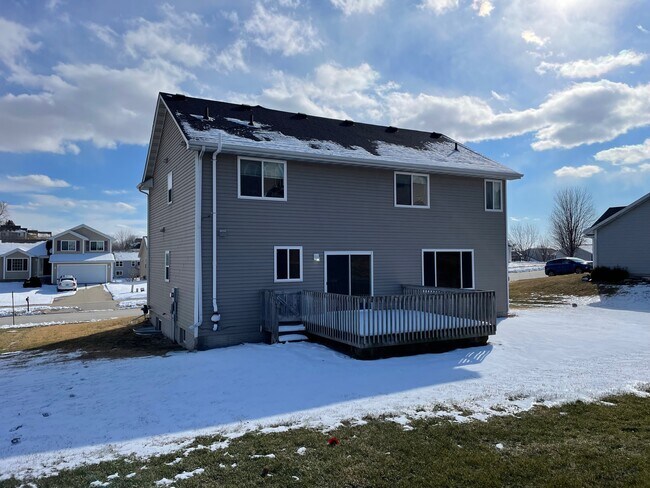 Building Photo - 1462 Walker Way