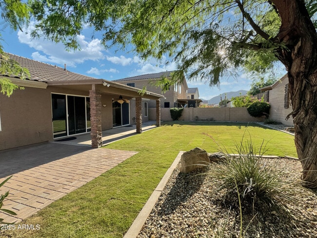 Foto del edificio - 1624 W South Fork Dr
