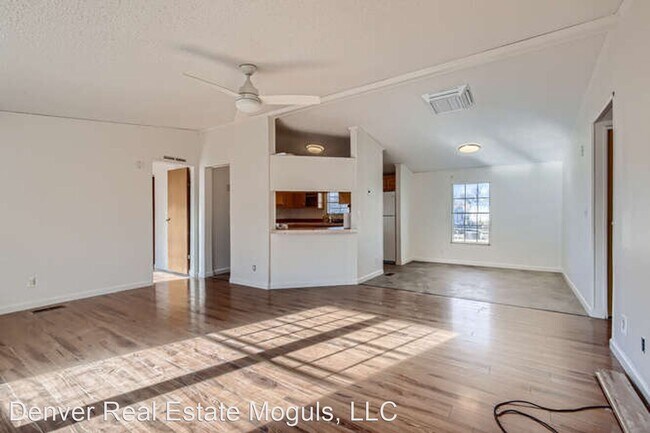 Foto del edificio - 5325 Allison St