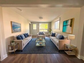 Building Photo - 20 Fair Ave