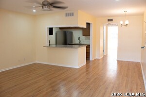 Building Photo - 8401 N New Braunfels Ave