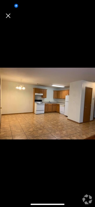 Building Photo - 311 E Marietta Ct